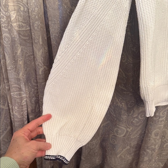 Vince White V-Neck Sweater - Picture 7 of 8